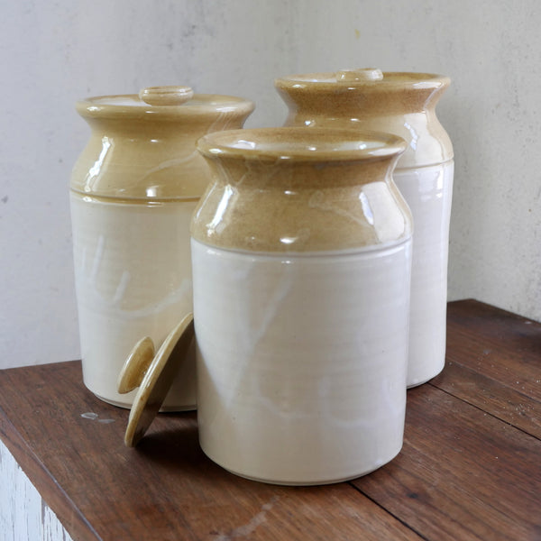 Lidded Crock Quart – Townsends