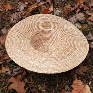 Rounded Straw Hat 18"