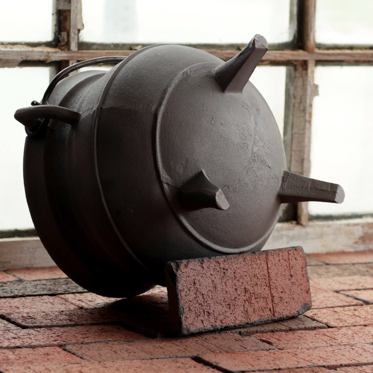 5 Quart Cast Iron Pot – Townsends